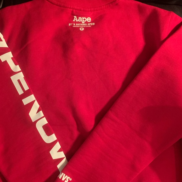 Aape - By *A Bathing Ape: Mens Red Long Sleeve Sweatshirt Size M - Picture 8 of 10